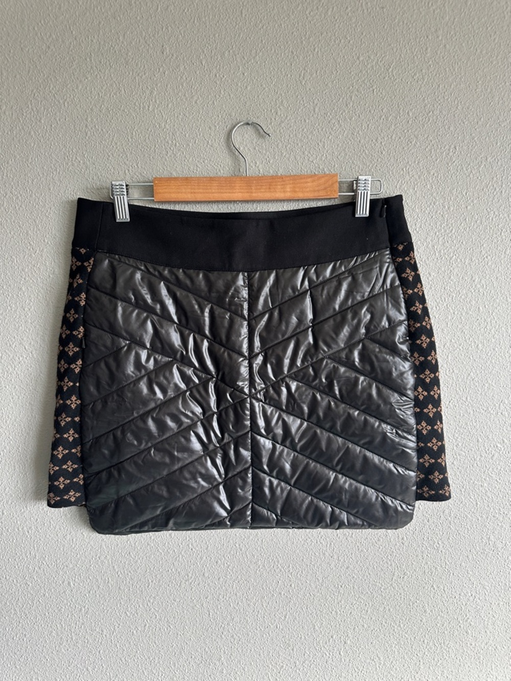 Krimson Klover Black Quilted Puff Mini Skirt Medium